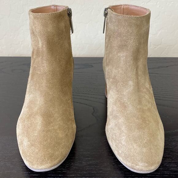 NWOB Aquatalia Feliciana Weatherproof Block Heel Bootie, Size 6 - Picture 9 of 14